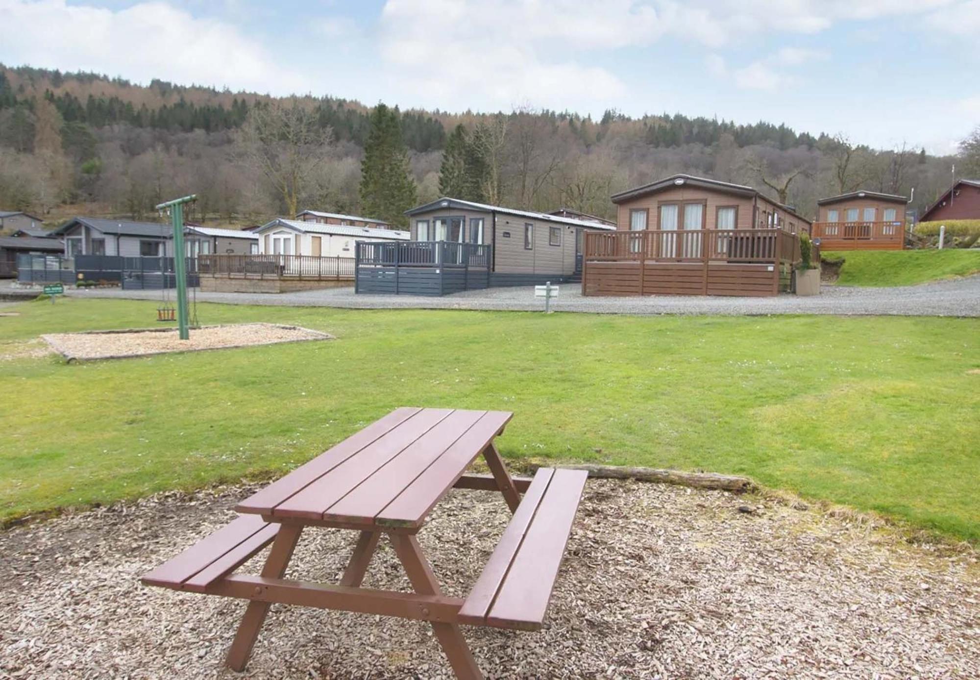 Loch Lomond Holiday Park อินเวอร์เนส ภายนอก รูปภาพ